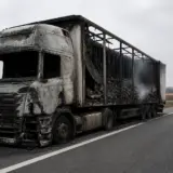 Incendiu pe A1 lângă Orțișoara. Spre Timișoara se circulă doar pe banda a doua